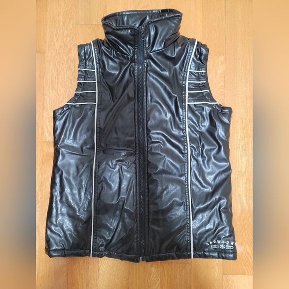 Girl's Black Puffer Vest - Picture 6 of 8